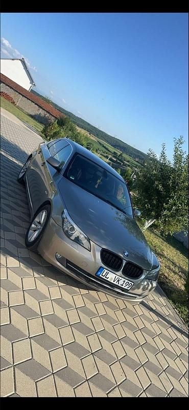 Beige Gebraucht 2008 BMW 523 Limousine | 3.000 € (Superpreis) - Bild 1/4