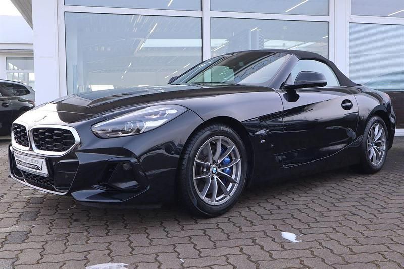Gebraucht BMW Z4 Performance 258 PS (189 kW) 2024 Schwarz Cabrio