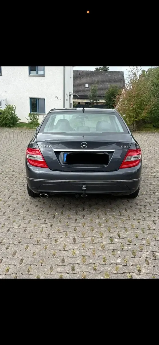 Gebraucht Mercedes C220 170 PS (125 kW) 2011 Grau Limousine