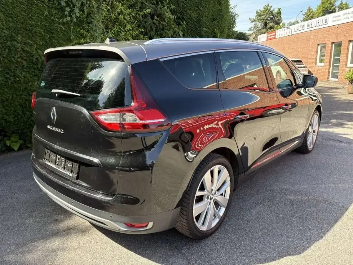 Gebraucht Renault Grand Scénic IV LIMITED 140 PS (102 kW) 2018 Noir gne+gris kng Van / Kleinbus