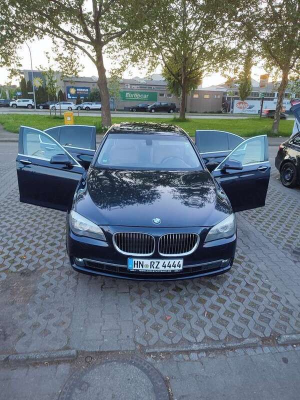 Gebraucht 2011 BMW 740 Limousine | 11.499 € (Fairer Preis) - Bild 1/4