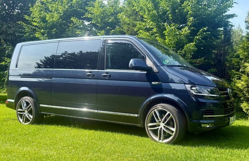 Blau Gebraucht 2015 VW T6 Highline Van | 22.000 € - Bild 1/4