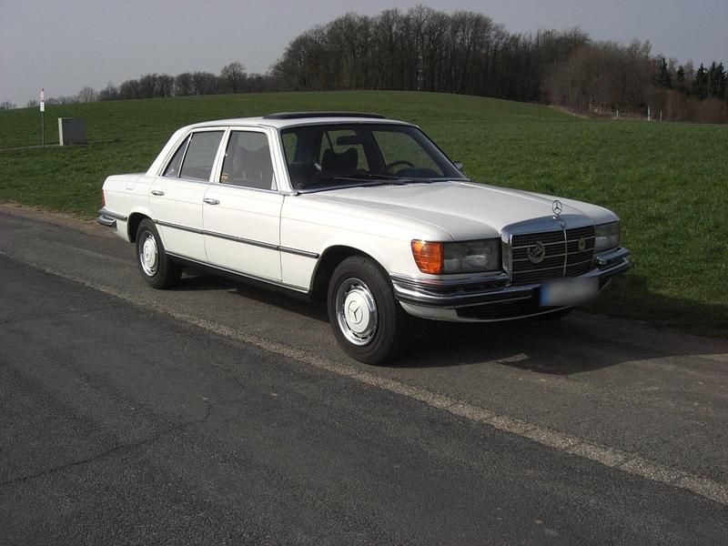 Gebraucht Mercedes S280 156 PS (114 kW) 1977 Weiß Limousine
