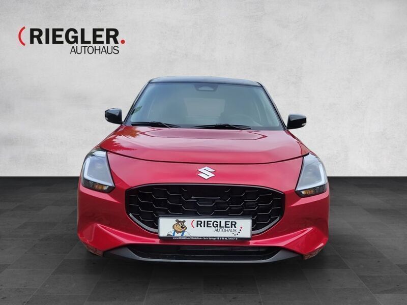 Neu Suzuki Swift Comfort+ 83 PS (61 kW) 2025 Rot Kleinwagen