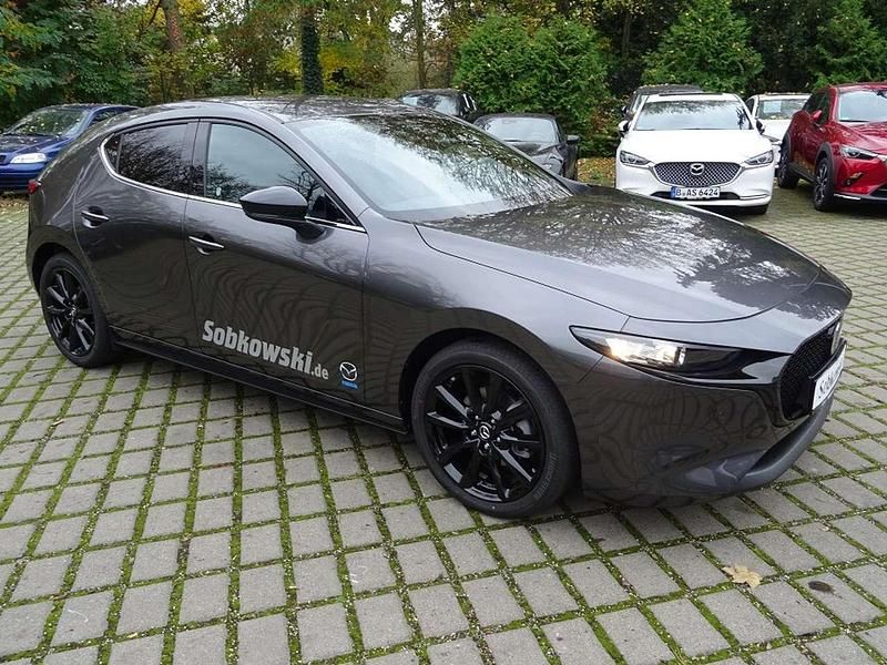 Gebraucht Mazda 3 140 PS (102 kW) 2024 Machine gray Limousine