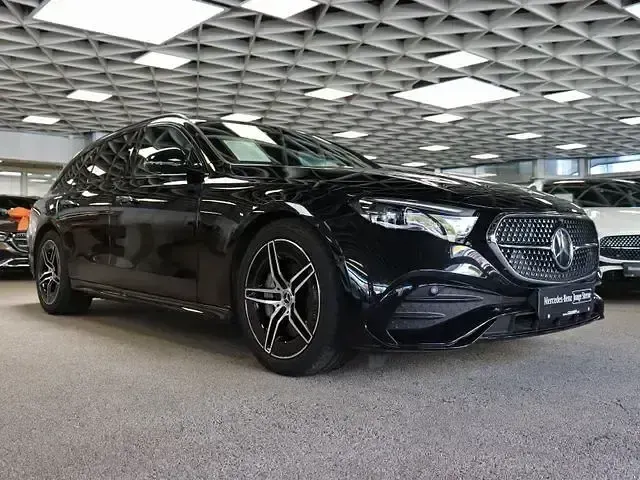 Gebraucht Mercedes E450 AMG 367 PS (269 kW) 2024 Schwarz Kombi