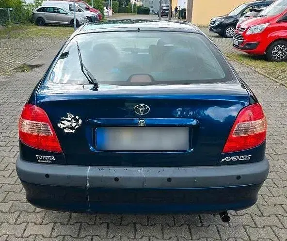 Gebraucht Toyota Avensis 129 PS (94 kW) 2002 Blau Kombi