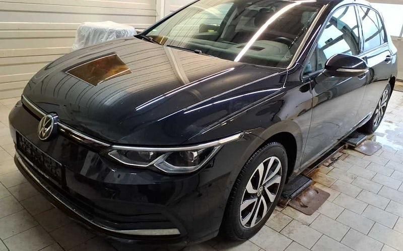 Gebraucht VW Golf VIII Active 150 PS (110 kW) 2023 Schwarz Limousine