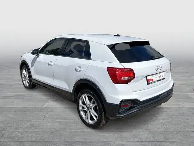 Gebraucht Audi Q2 S-Line 150 PS (110 kW) 2025 Weiß SUV
