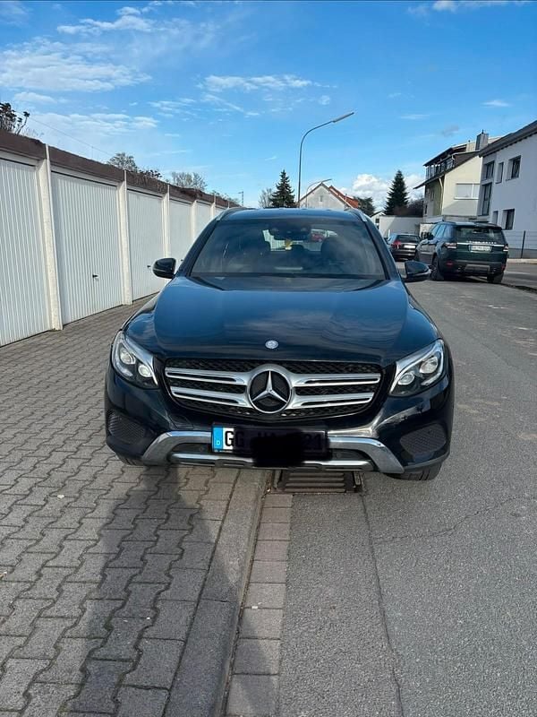Gebraucht Mercedes GLC220 170 PS (125 kW) 2015 Schwarz SUV