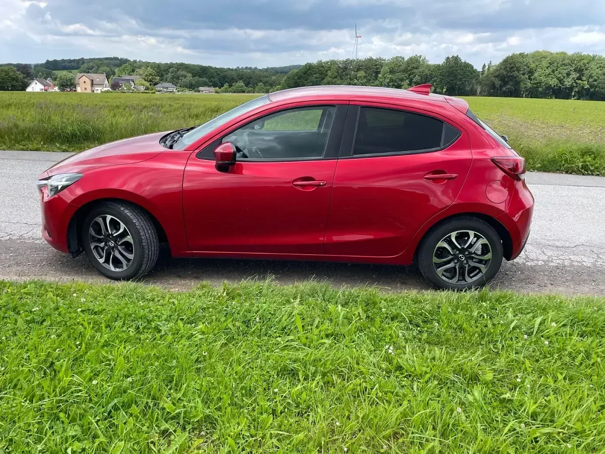 Gebraucht Mazda 2 Kizoku 90 PS (66 kW) 2018 Schwarz Limousine