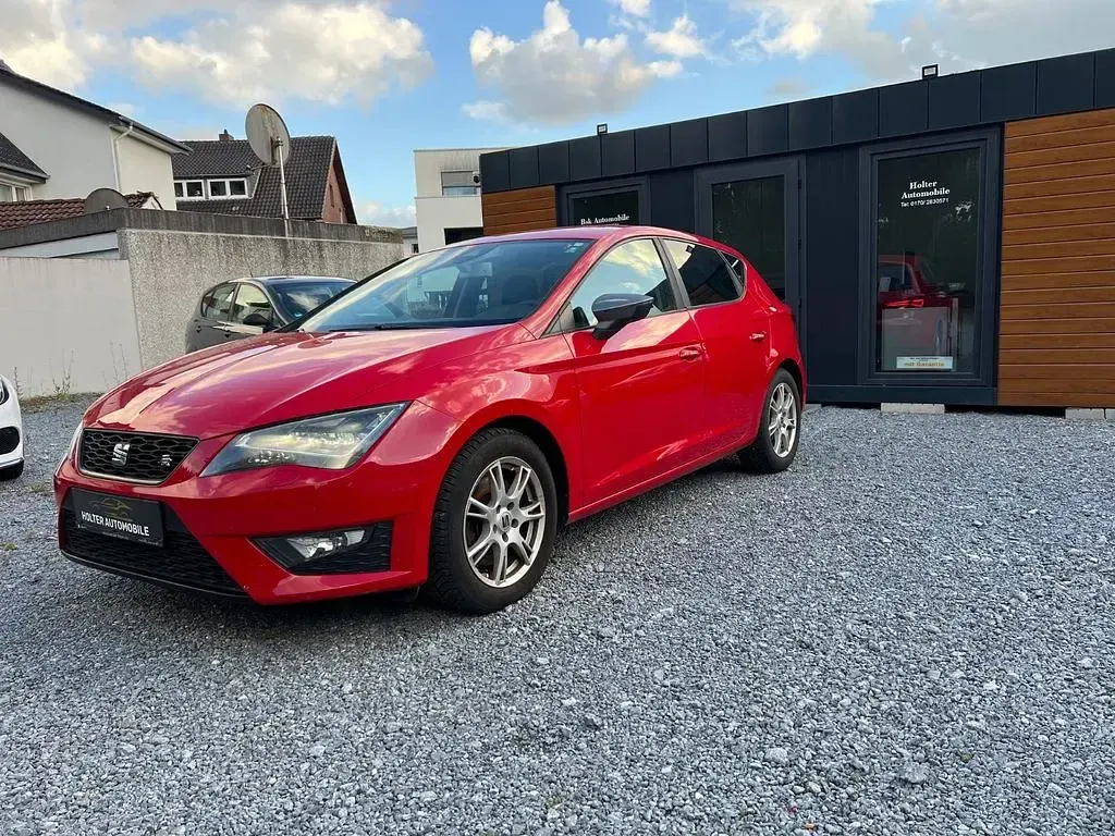 Gebraucht Seat Leon FR 180 PS (132 kW) 2015 Rot Limousine