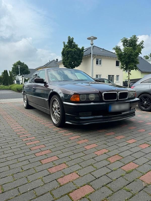 Gebraucht BMW 740 286 PS (210 kW) 1995 Schwarz Limousine