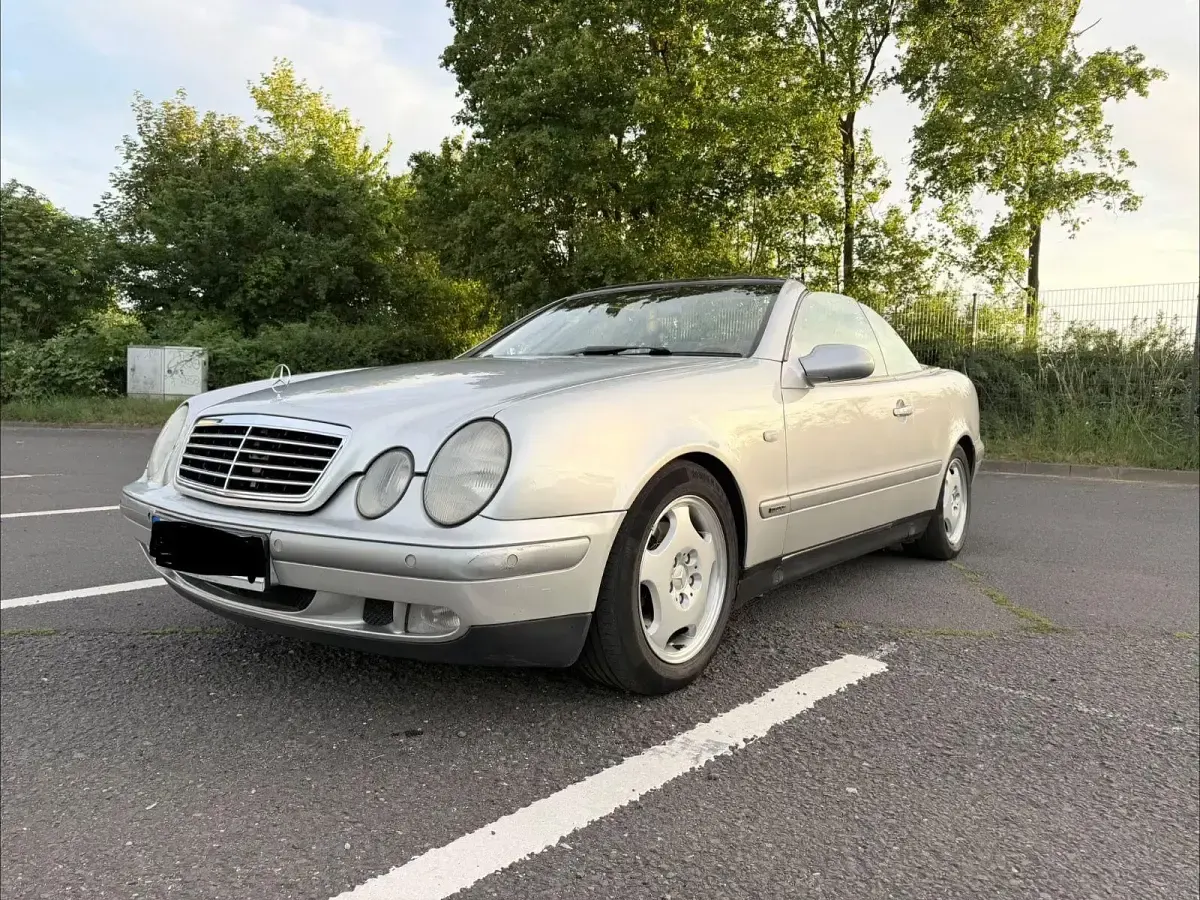 Gebraucht Mercedes CLK200 Elegance 136 PS (100 kW) 1999 Silber Cabrio