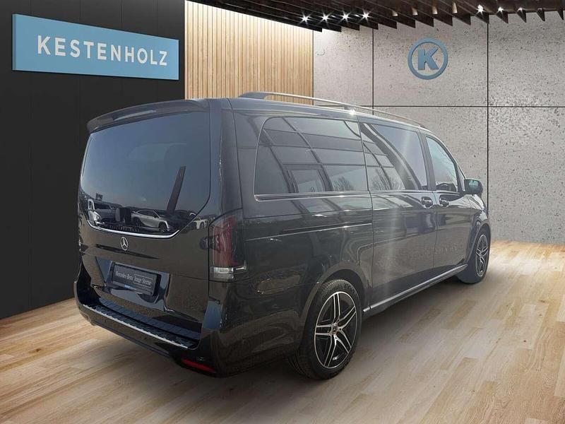 Gebraucht Mercedes V250 Avantgarde 190 PS (139 kW) 2025 Graphitgrau Van / Kleinbus