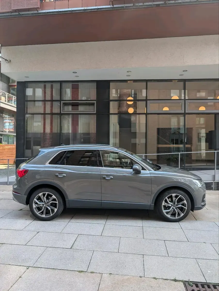 Gebraucht Audi Q3 Advanced Plus 150 PS (110 kW) 2020 Grau SUV