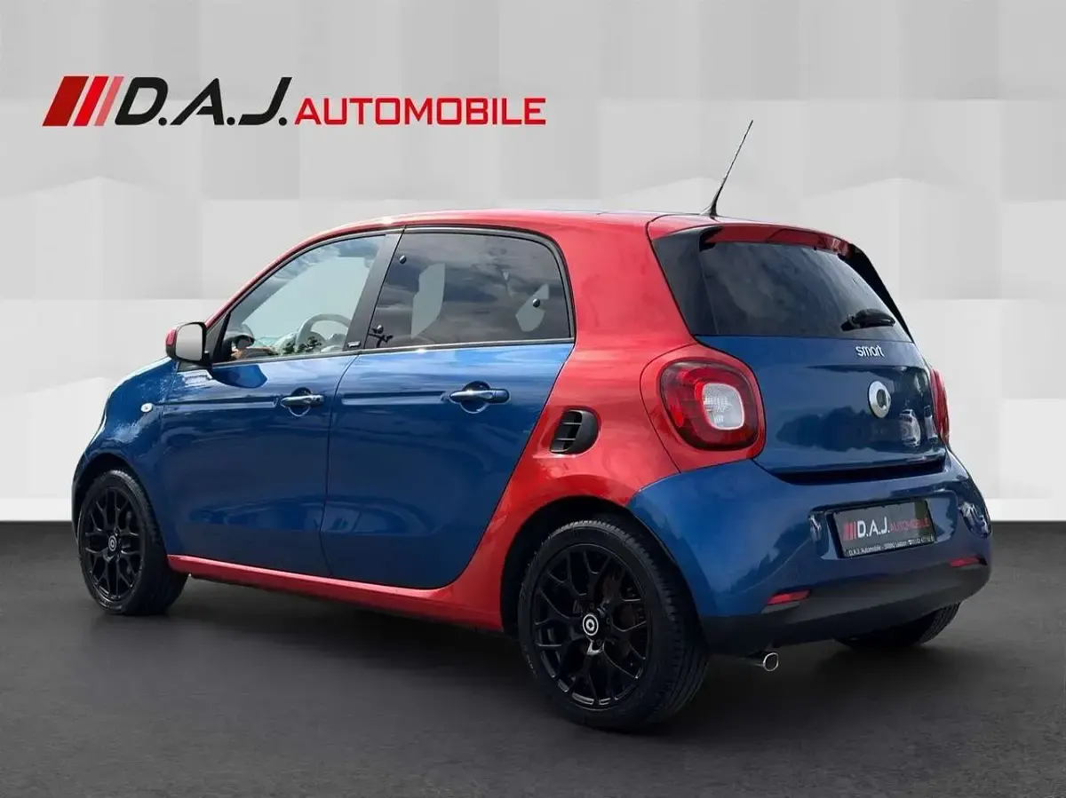 Gebraucht Smart ForFour Passion 90 PS (66 kW) 2016 Blau Kleinwagen