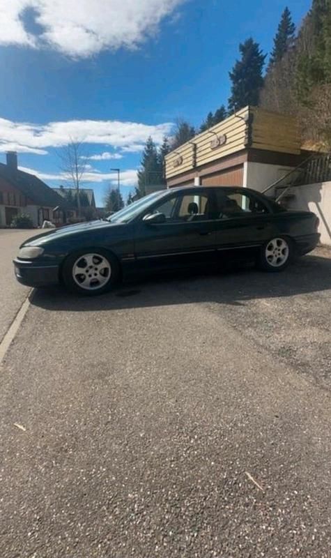 Gebraucht Opel Omega 170 PS (125 kW) 1994 Grün Limousine