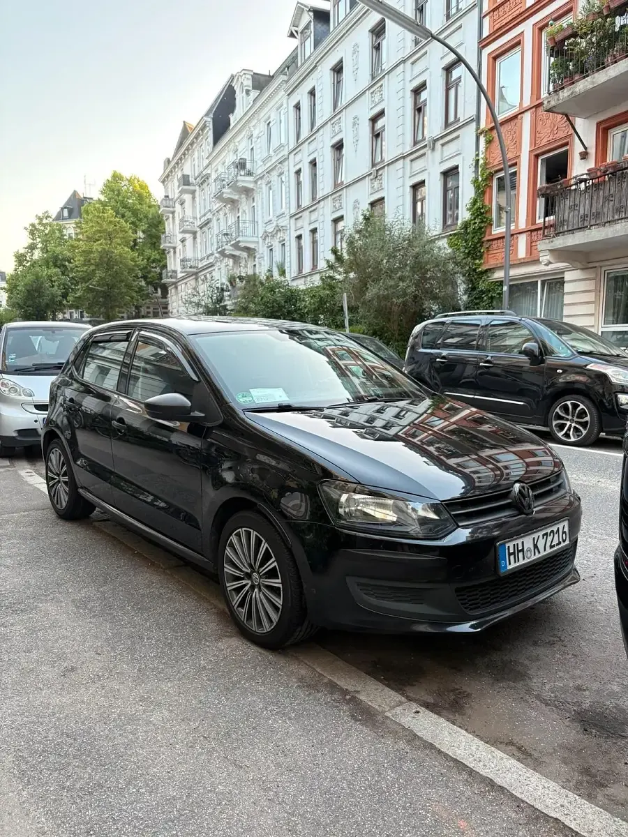Gebraucht VW Polo 90 PS (66 kW) 2011 Schwarz Kleinwagen