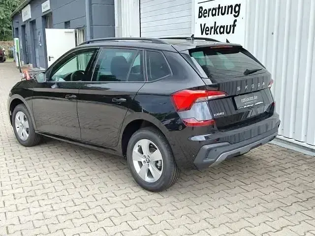 Neu Skoda Kamiq Selection 95 PS (69 kW) 2026 Schwarz SUV