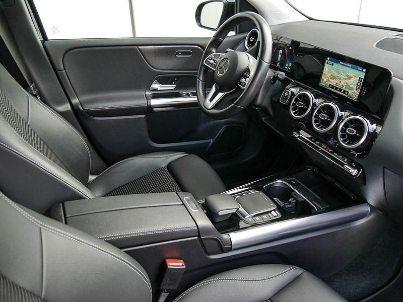 Gebraucht Mercedes B250e Progressive 218 PS (160 kW) 2022 Schwarz Kleinwagen