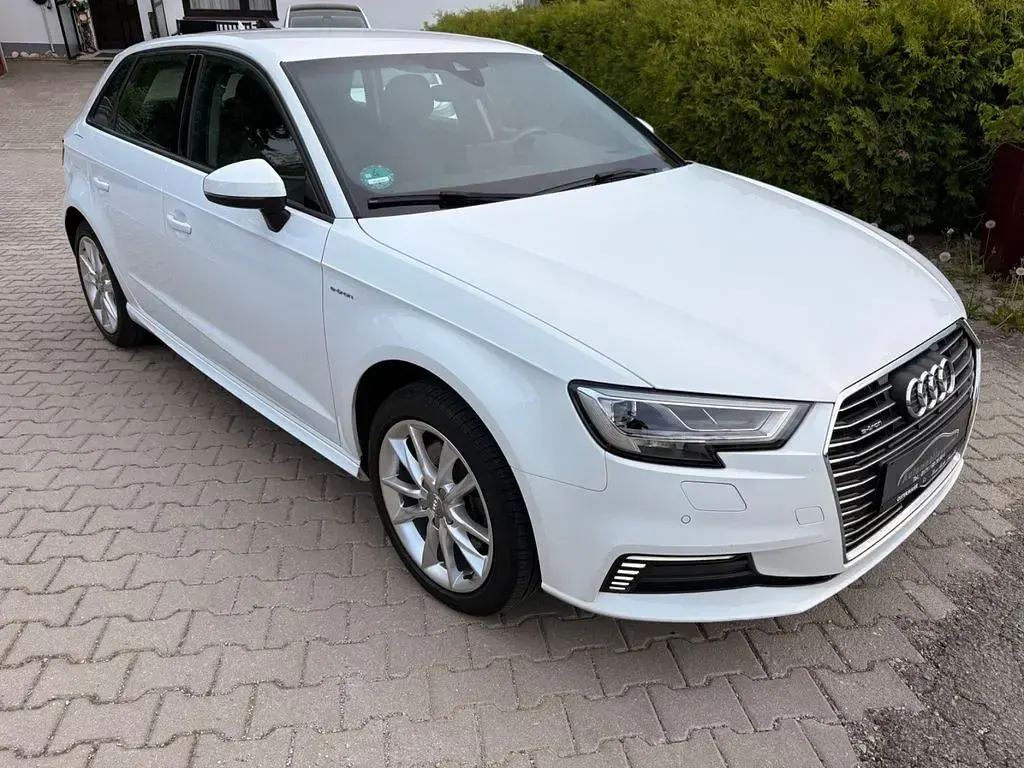 Brugt Audi A3 Sportback e-tron 150 HK (110 kW) 2017 Hvid Hatchback