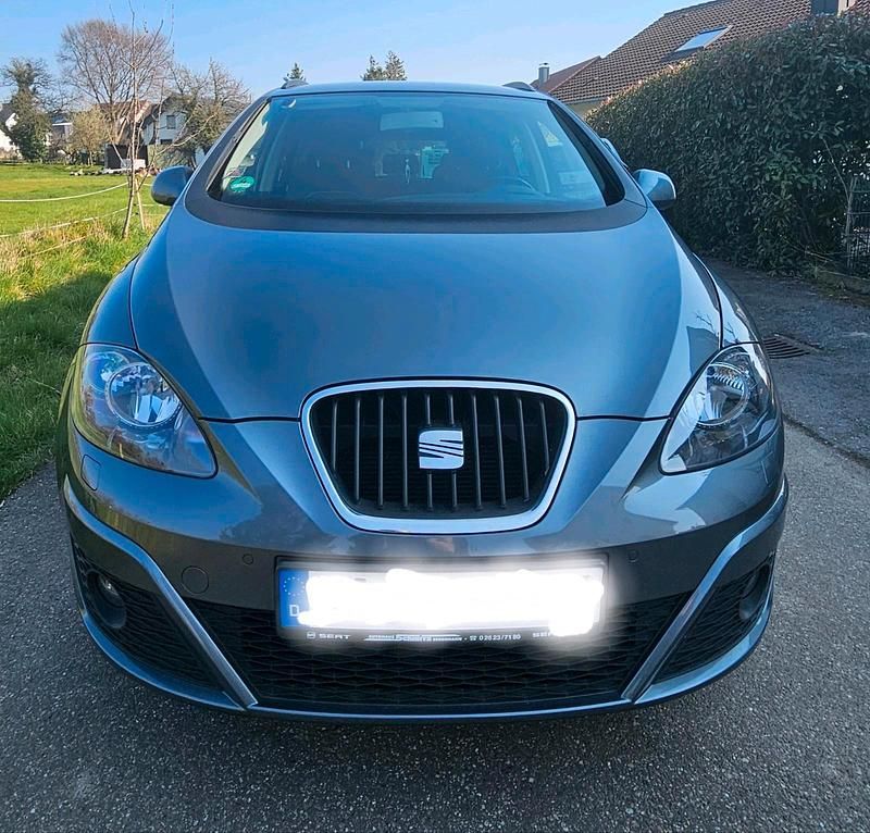 Gebraucht Seat Altea XL 125 PS (91 kW) 2014 Grau Van / Kleinbus