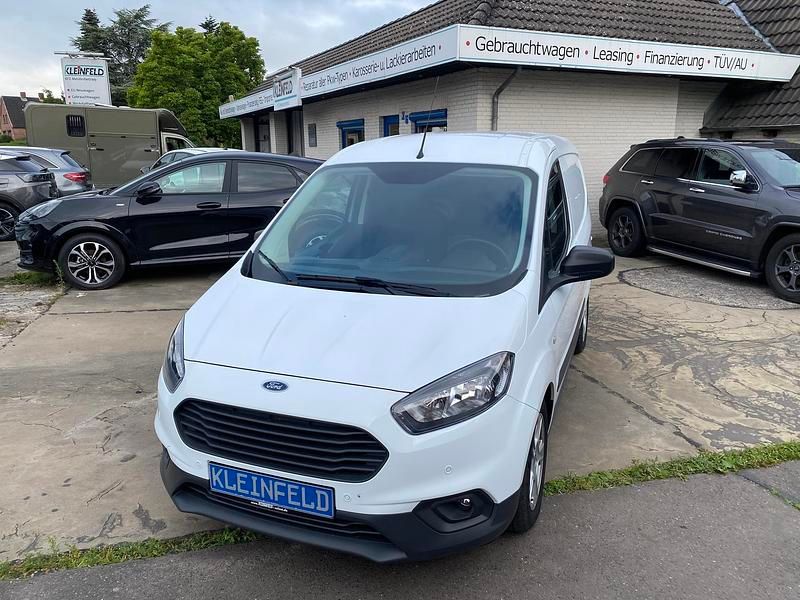 Gebraucht Ford Transit Trend 101 PS (74 kW) 2022 Weiß Limousine