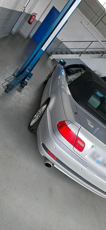 Gebraucht BMW 318 Cabriolet 143 PS (105 kW) 2004 Grau Cabrio