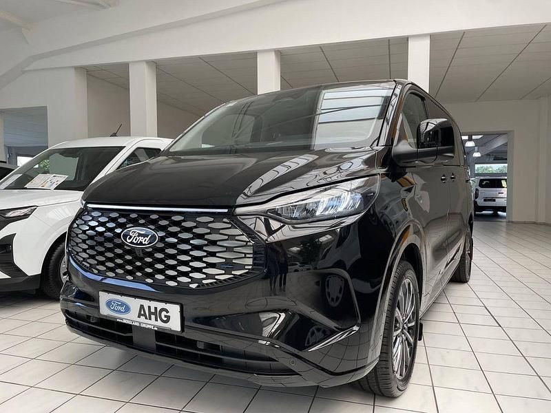 Agate black metallic schwarz Neu 2025 Ford Tourneo Van / Kleinbus | 72.490 € (Teuer) - Bild 1/4