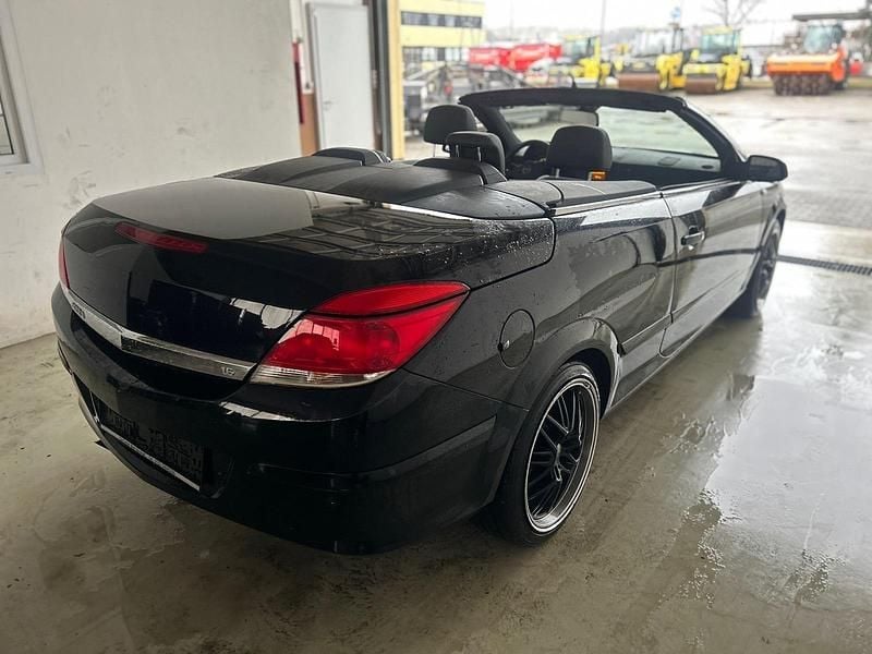 Gebraucht Opel Astra Cabriolet 116 PS (85 kW) 2007 Schwarz Cabrio