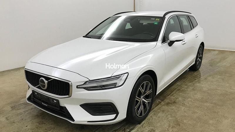 Gebraucht Volvo V60 Core 163 PS (119 kW) 2022 Weiß Kombi