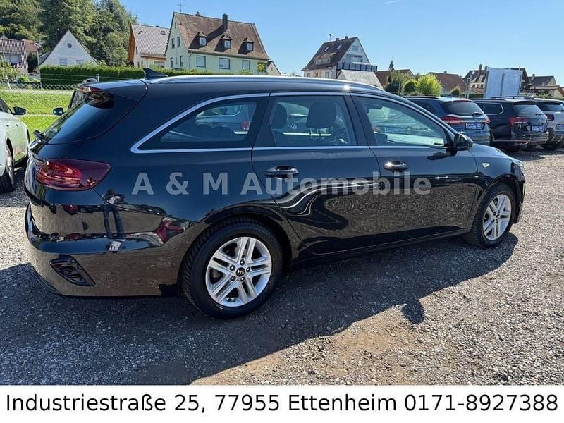 Gebraucht Kia Ceed 136 PS (100 kW) 2019 Schwarz Kleinwagen