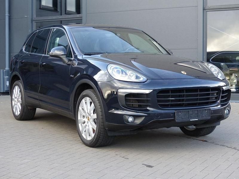 Moonlightblue Gebraucht 2017 Porsche Cayenne SUV | 35.000 € (Guter Preis) - Bild 1/4