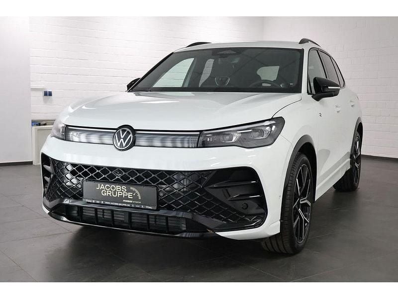 Gebraucht VW Tiguan Style 150 PS (110 kW) 2025 Weiß SUV