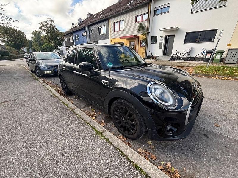 Schwarz Gebraucht 2019 Mini ONE Chili Kleinwagen | 14.700 € (Fairer Preis) - Bild 1/4