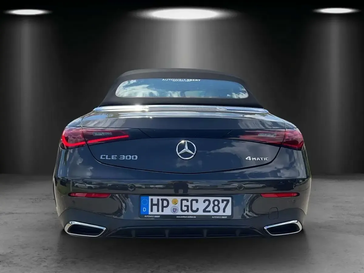 Gebraucht Mercedes CLE300 AMG 258 PS (189 kW) 2024 Graphitgrau Cabrio