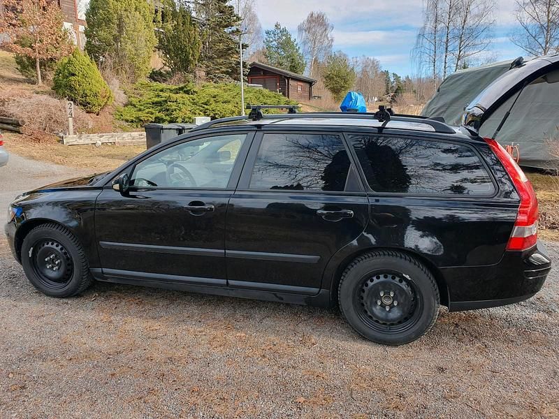 Gebraucht Volvo V50 100 PS (73 kW) 2006 Schwarz Kombi