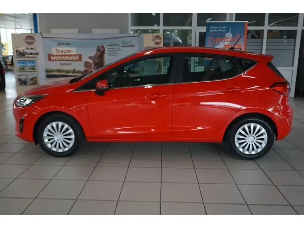 Gebraucht Ford Fiesta Titanium 101 PS (74 kW) 2023 Race red Kleinwagen