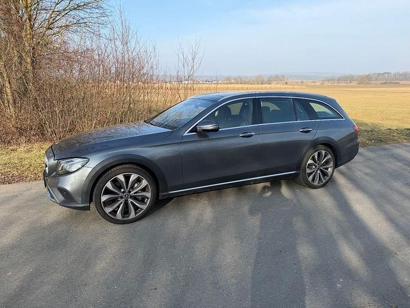 Gebraucht Mercedes E400 340 PS (250 kW) 2018 Grau Limousine
