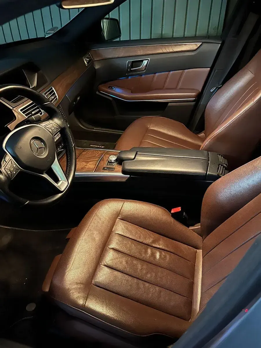 Gebraucht Mercedes E350 Avantgarde 252 PS (185 kW) 2014 Grau Kombi