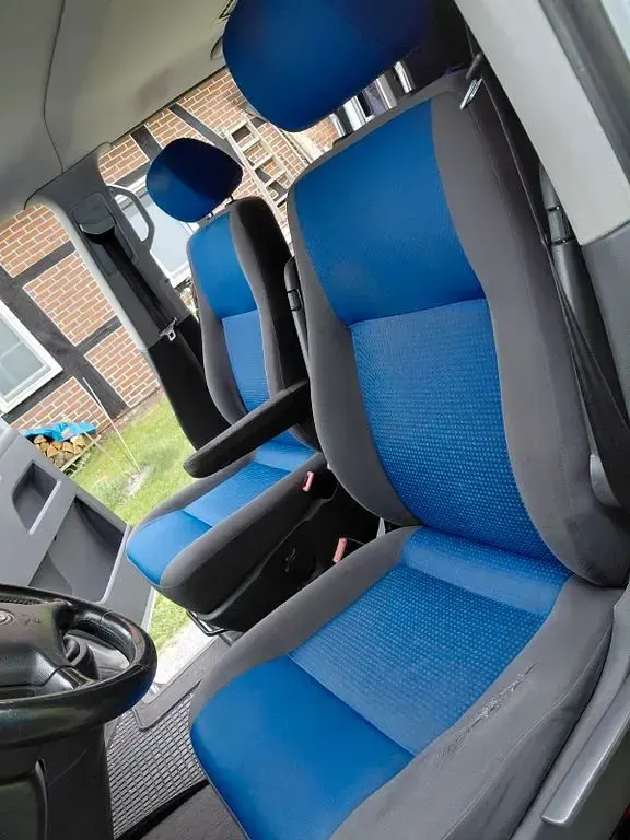Gebraucht VW Caravelle 129 PS (94 kW) 2005 Silber Van