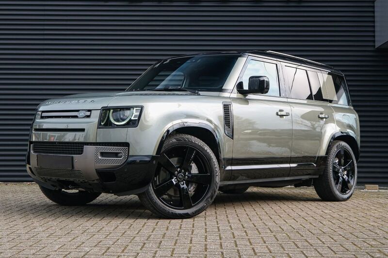 Pangea green Gebraucht 2024 Land Rover Defender HSE Dynamic SUV | 106.800 € - Bild 1/4