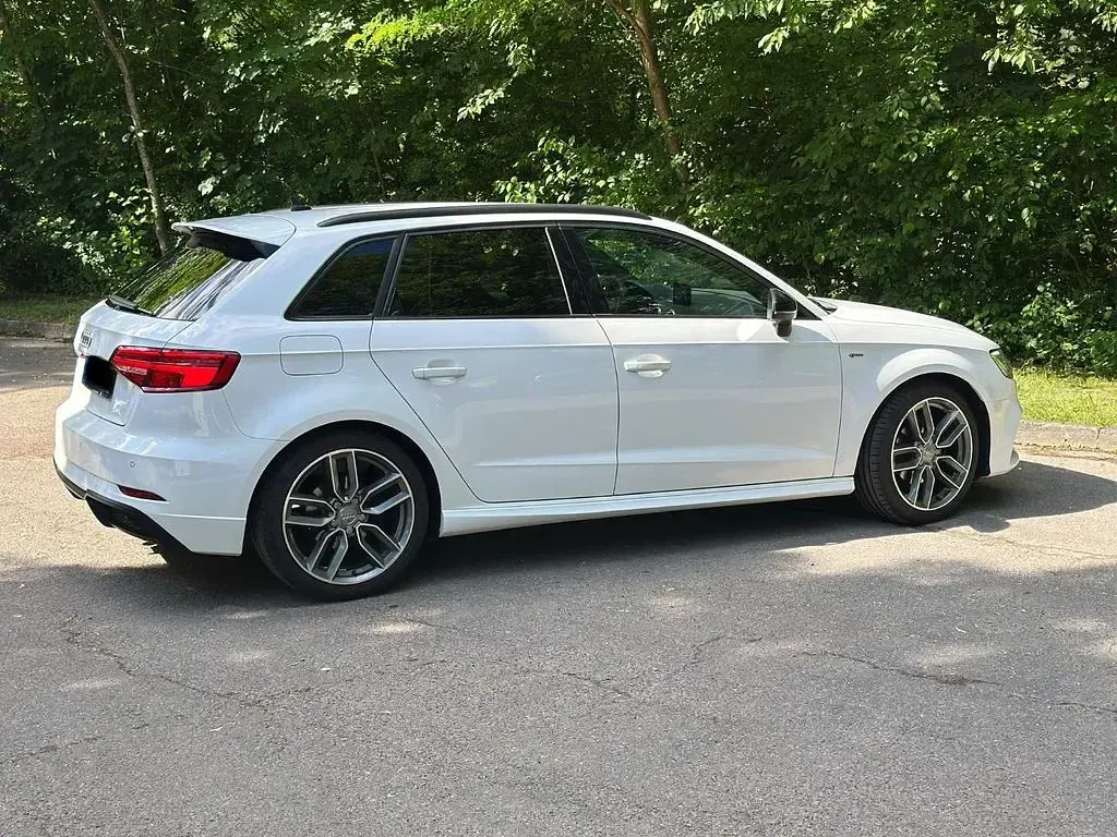 Gebraucht Audi A3 S-Line 150 PS (110 kW) 2019 Weiß Limousine