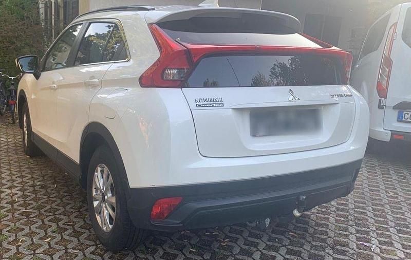 Gebraucht Mitsubishi Eclipse Cross 163 PS (119 kW) 2019 Weiß SUV