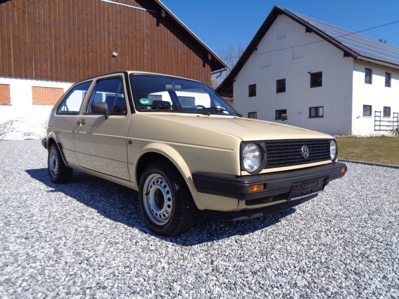Beige Gebraucht 1986 VW Golf II Limousine | 6.999 € - Bild 1/4