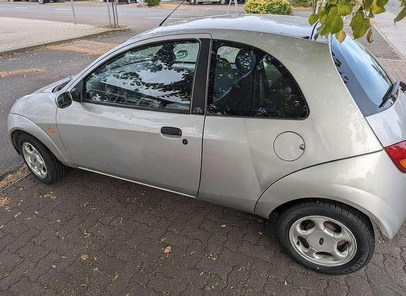 Gebraucht Ford Ka 69 PS (50 kW) 2006 Silber Kleinwagen