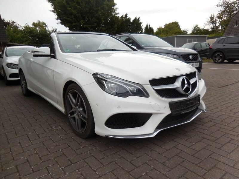 Weiß Gebraucht 2016 Mercedes E350 AMG Cabrio | 23.990 € (Guter Preis) - Bild 1/4