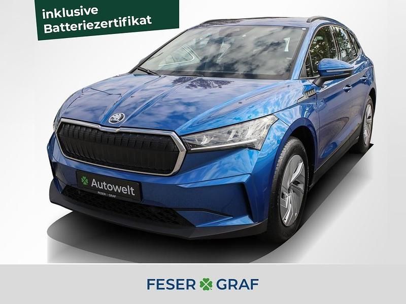 Raceblau metallic Gebraucht 2023 Skoda Enyaq iV Loft SUV | 22.940 € (Guter Preis) - Bild 1/4