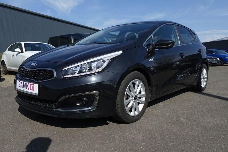 Gebraucht Kia Ceed 136 PS (100 kW) 2016 Schwarz Kleinwagen